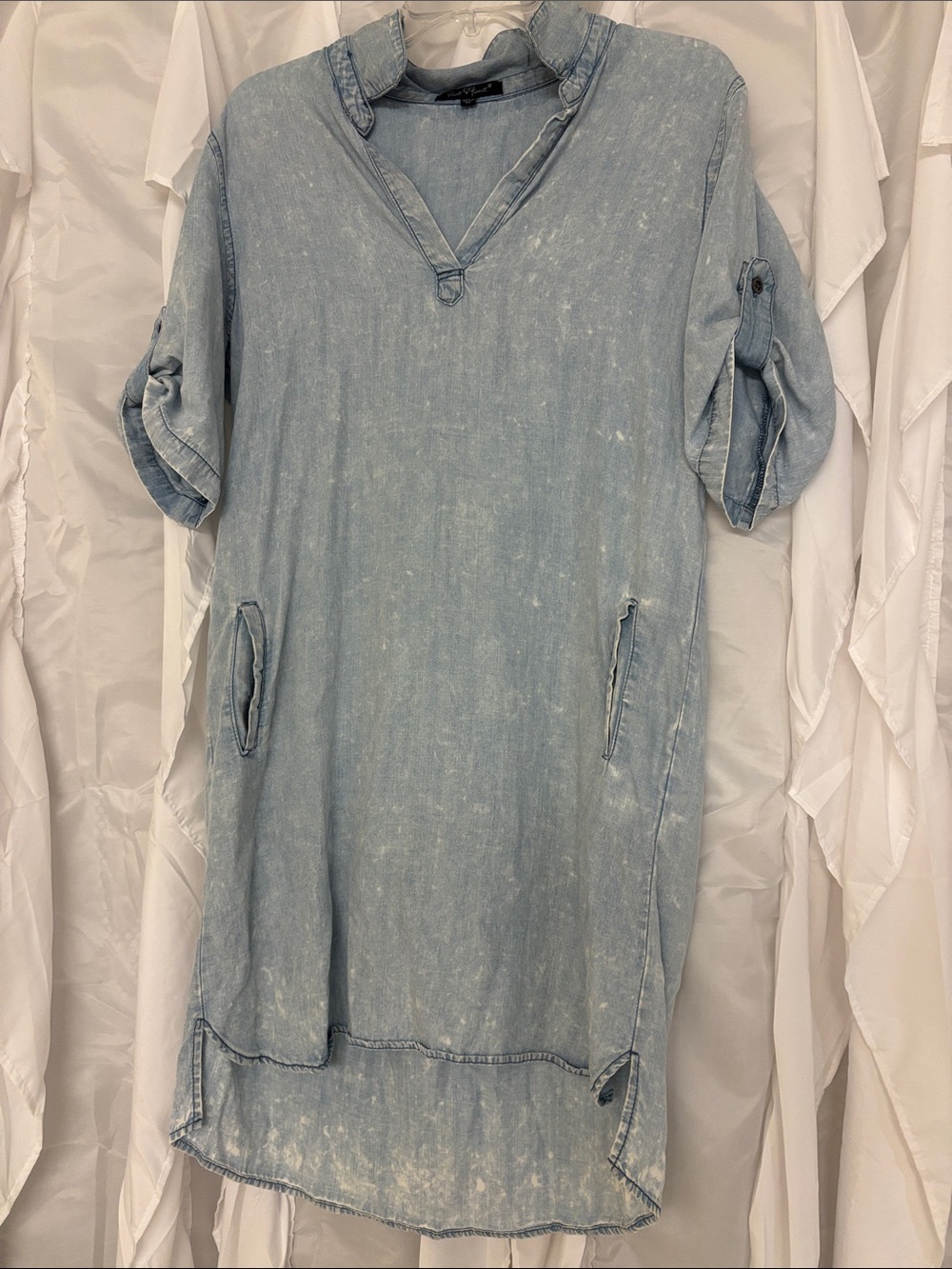 Velvet Heart Light Blue Washed Denim Button-Down Tunic